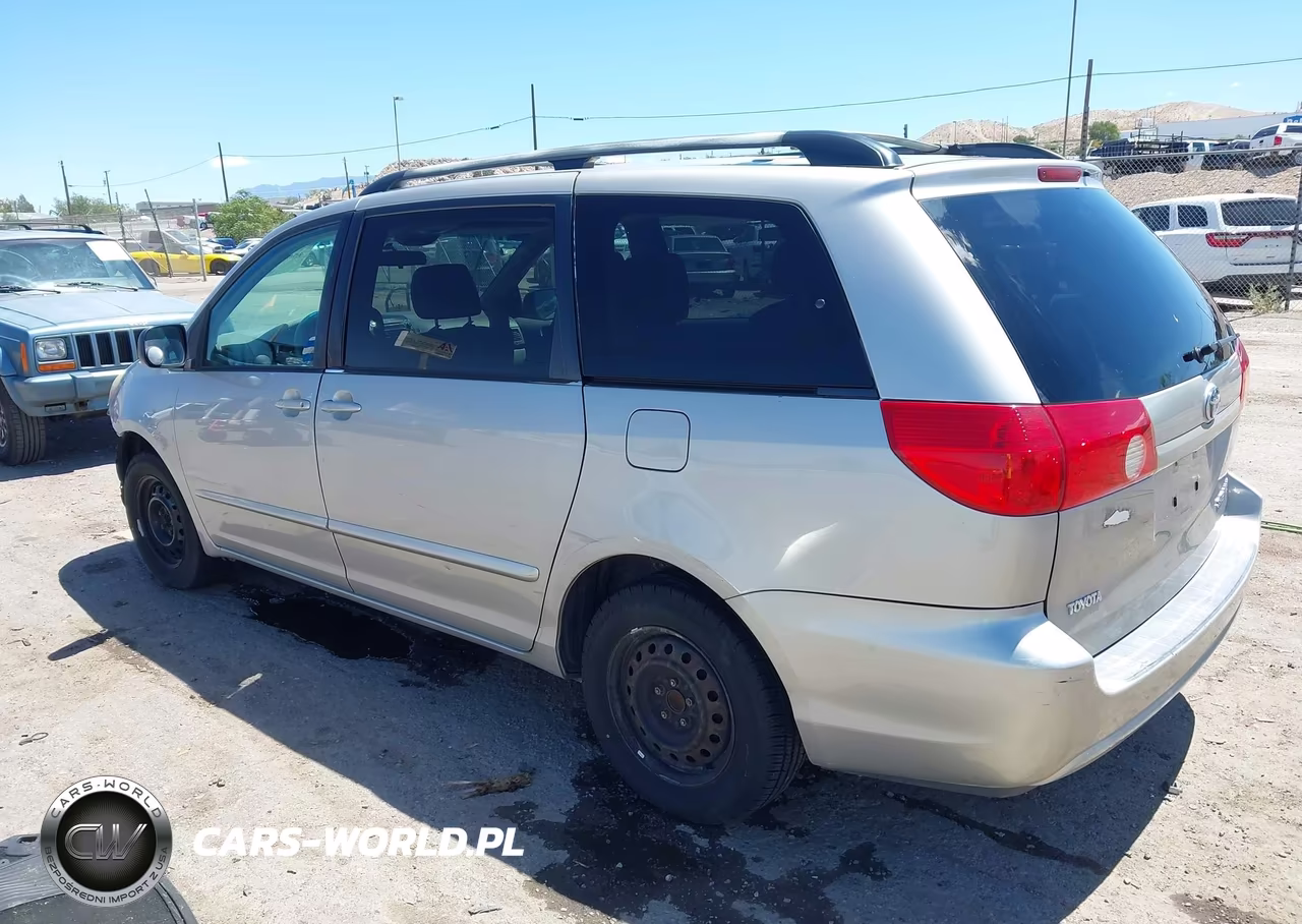 2006 Toyota Sienna Le VIN:5TDZA23C26S419981 - 3