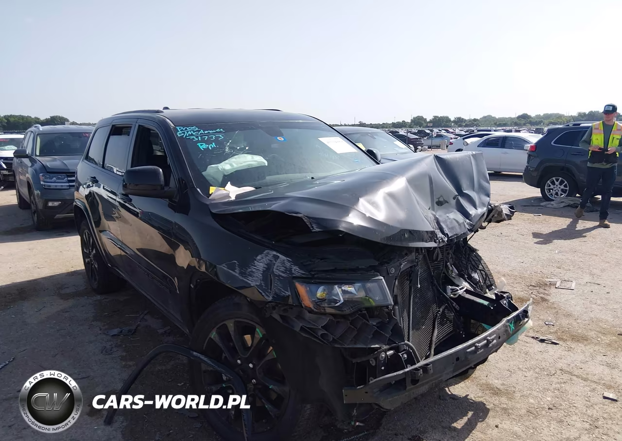 2021 Jeep Grand Cherokee Laredo X 4X4 – zdjęcie 1 z 17