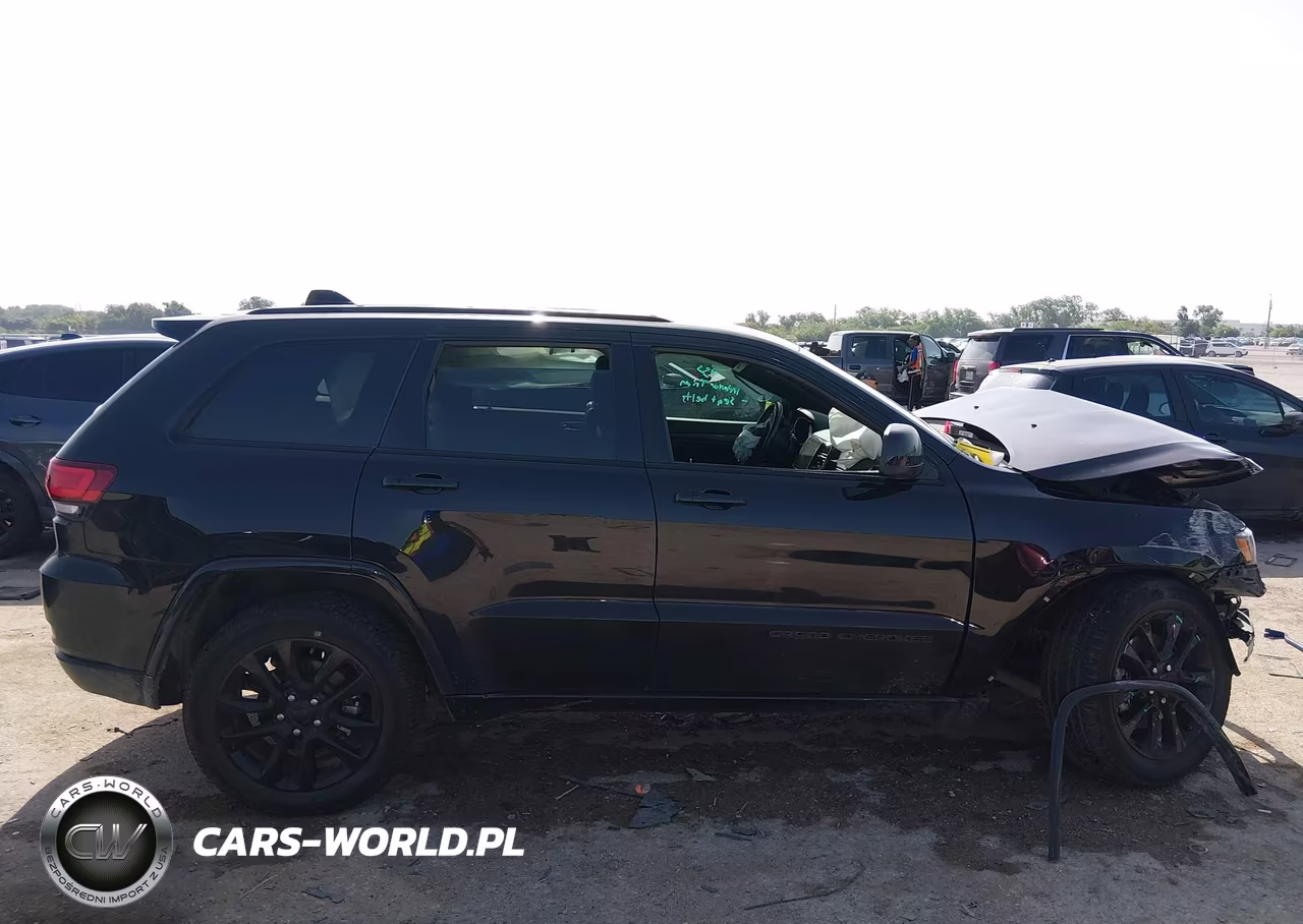 2021 Jeep Grand Cherokee Laredo X 4X4 VIN:1C4RJFAG5MC829489 - 14