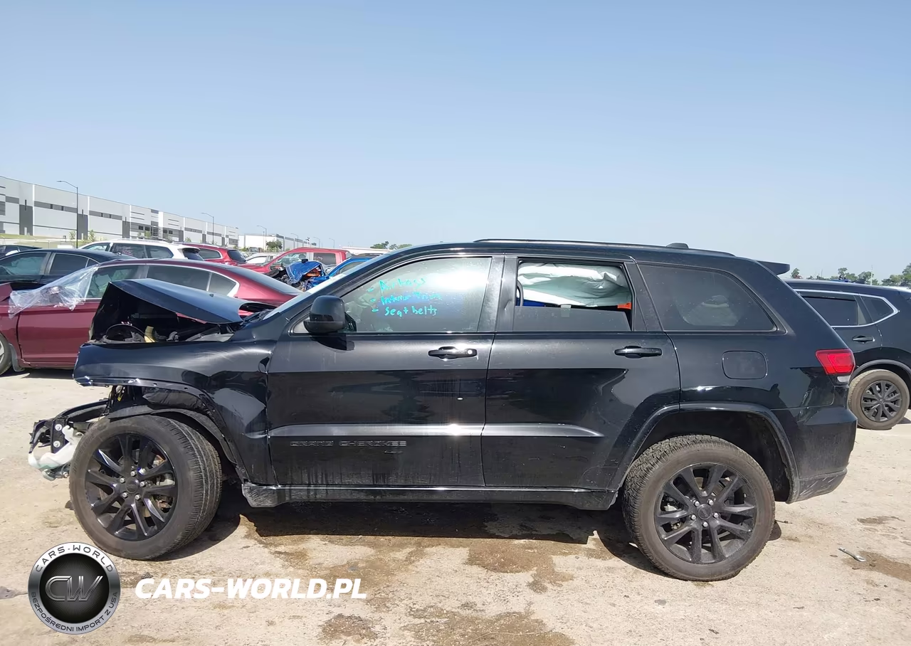 2021 Jeep Grand Cherokee Laredo X 4X4 VIN:1C4RJFAG5MC829489 - 15