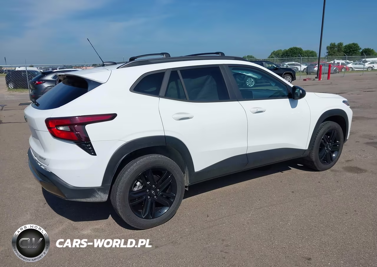 2024 Chevrolet Trax Fwd Activ VIN:KL77LKE28RC171535 - 4