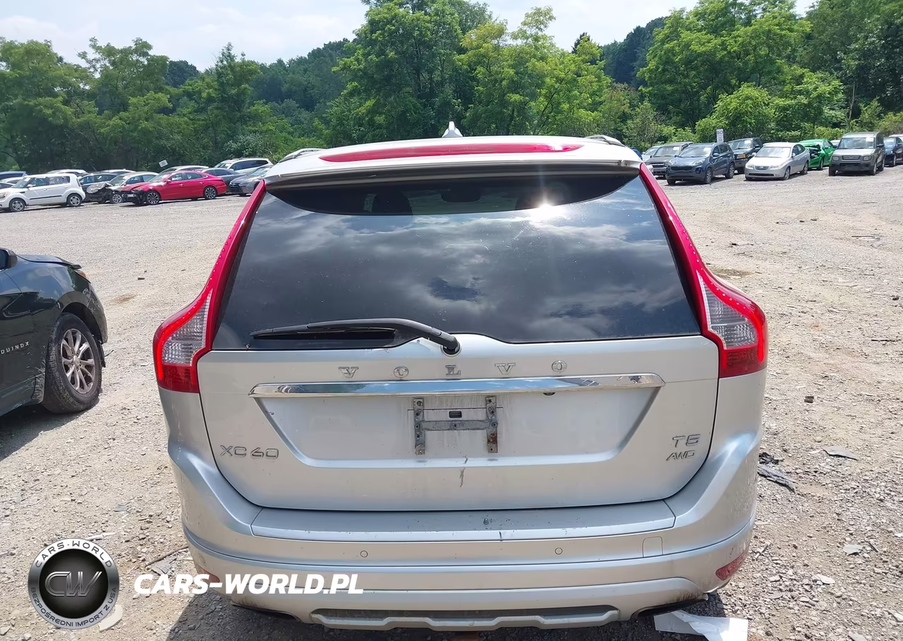 2017 Volvo Xc60 T5 Dynamic VIN:YV440MRR1H2017381 - 16