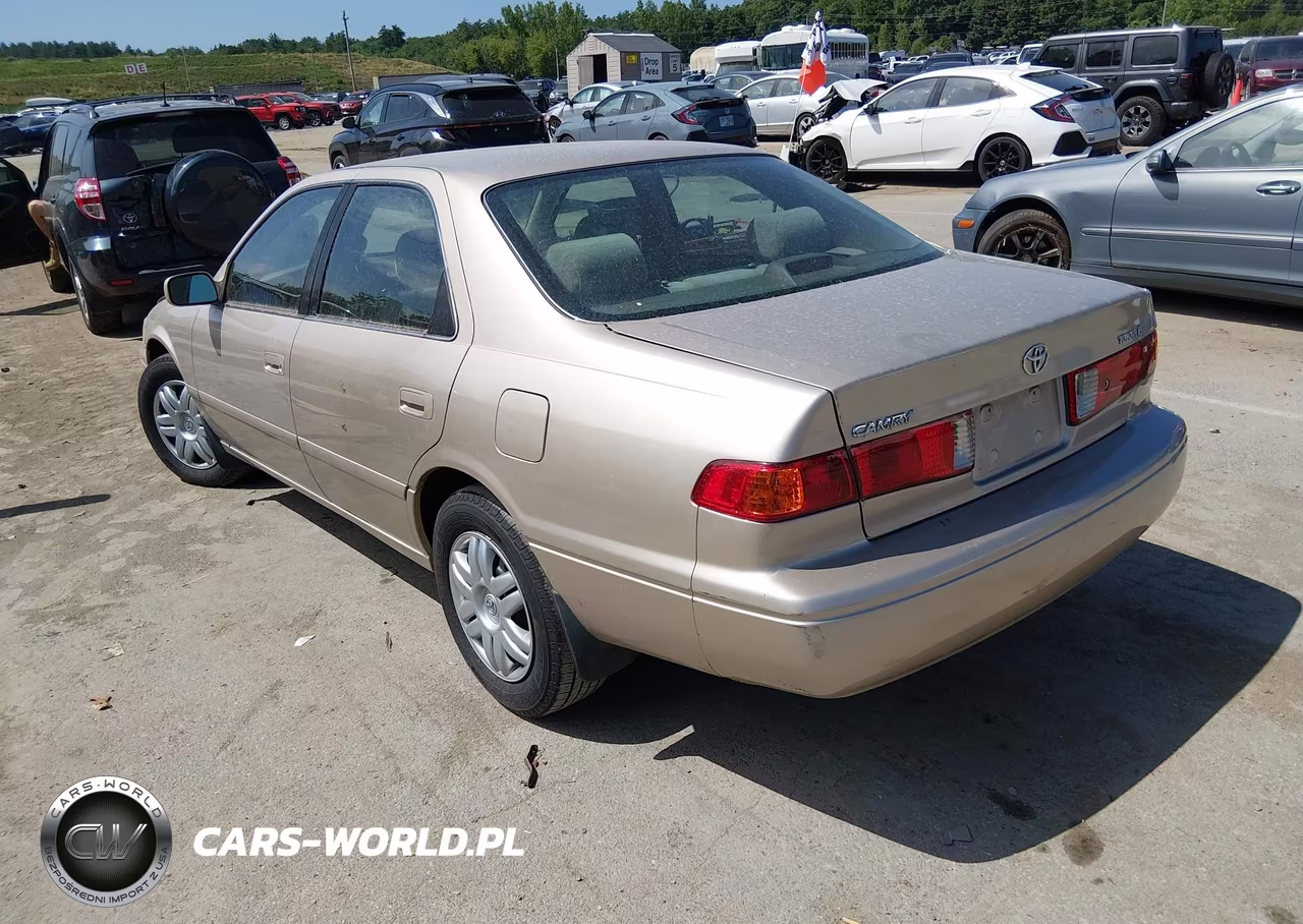 2000 Toyota Camry Le VIN:4T1BG22K6YU736701 - 3