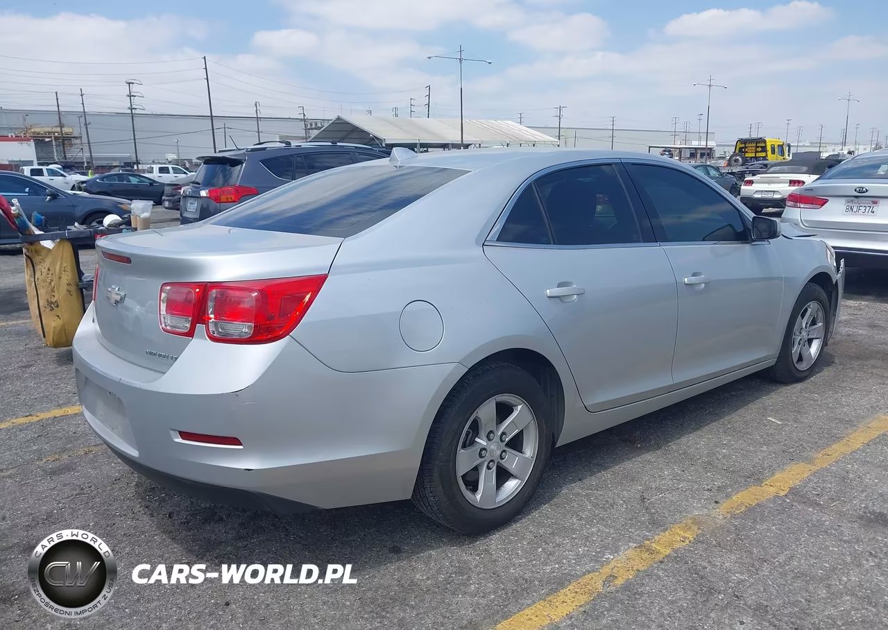 2014 Chevrolet Malibu 1Lt VIN:1G11C5SL7EF210219 - 4