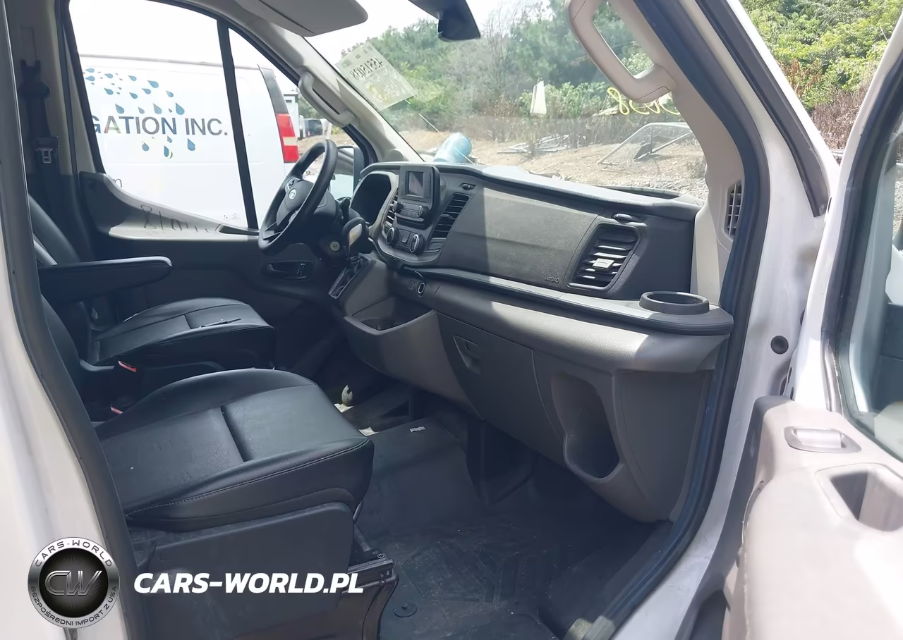 2022 Ford Transit-250 VIN:1FTBR1X83NKA82267 - 5