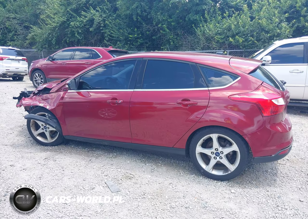 2014 Ford Focus Titanium VIN:1FADP3N27EL183725 - 14