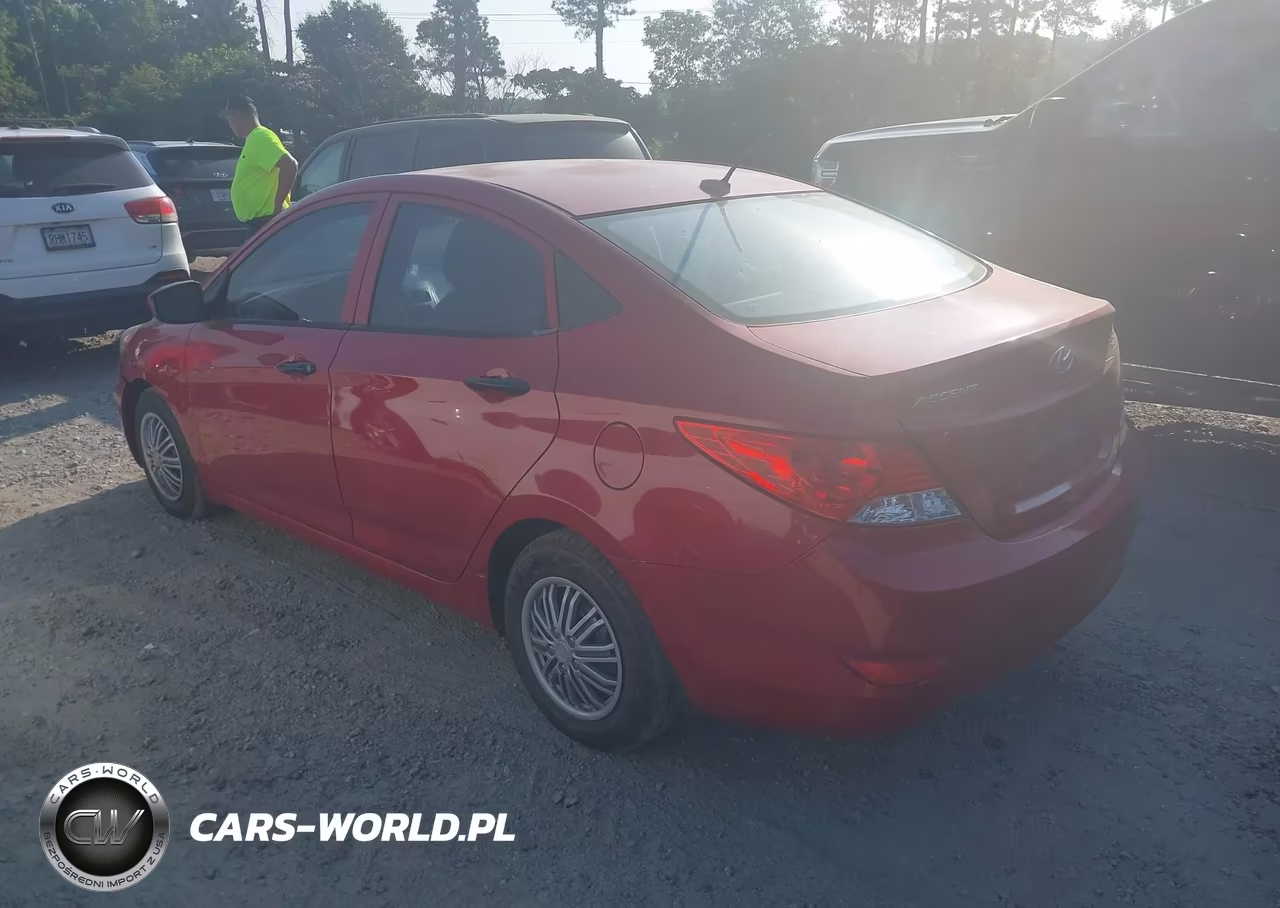 2013 Hyundai Accent Gls VIN:KMHCT4AE1DU574073 - 3