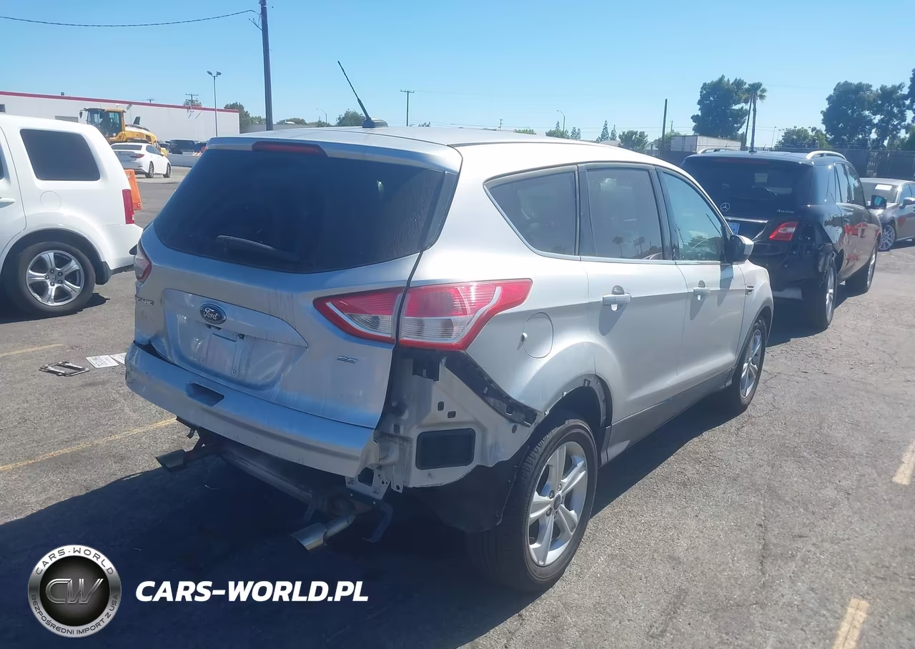 2015 Ford Escape Se VIN:1FMCU0G74FUA92439 - 4