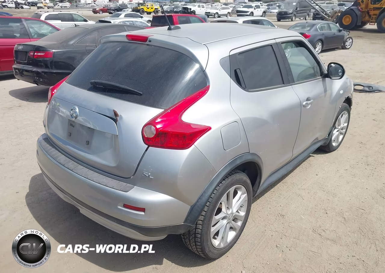2011 Nissan Juke Sl VIN:JN8AF5MR2BT006185 - 4