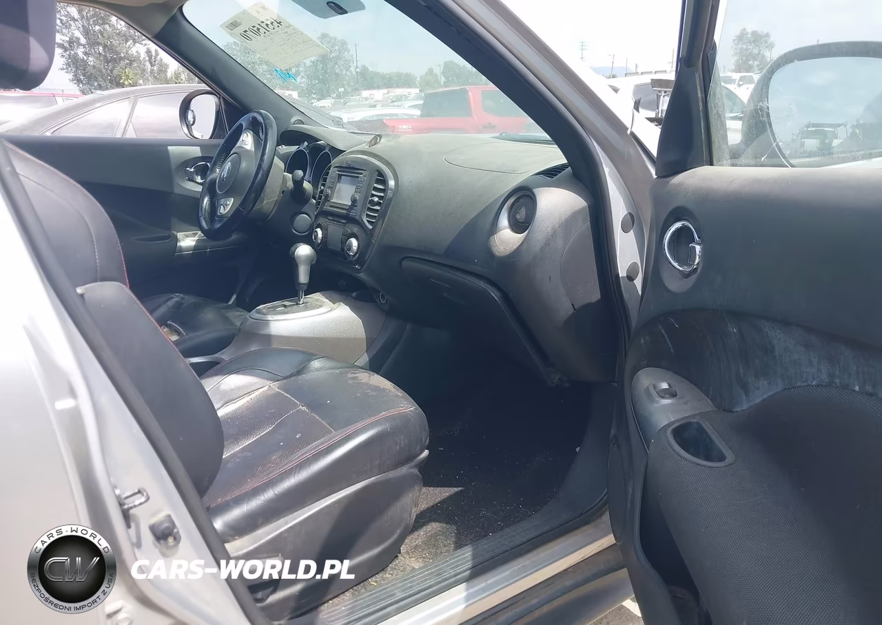 2011 Nissan Juke Sl VIN:JN8AF5MR2BT006185 - 5