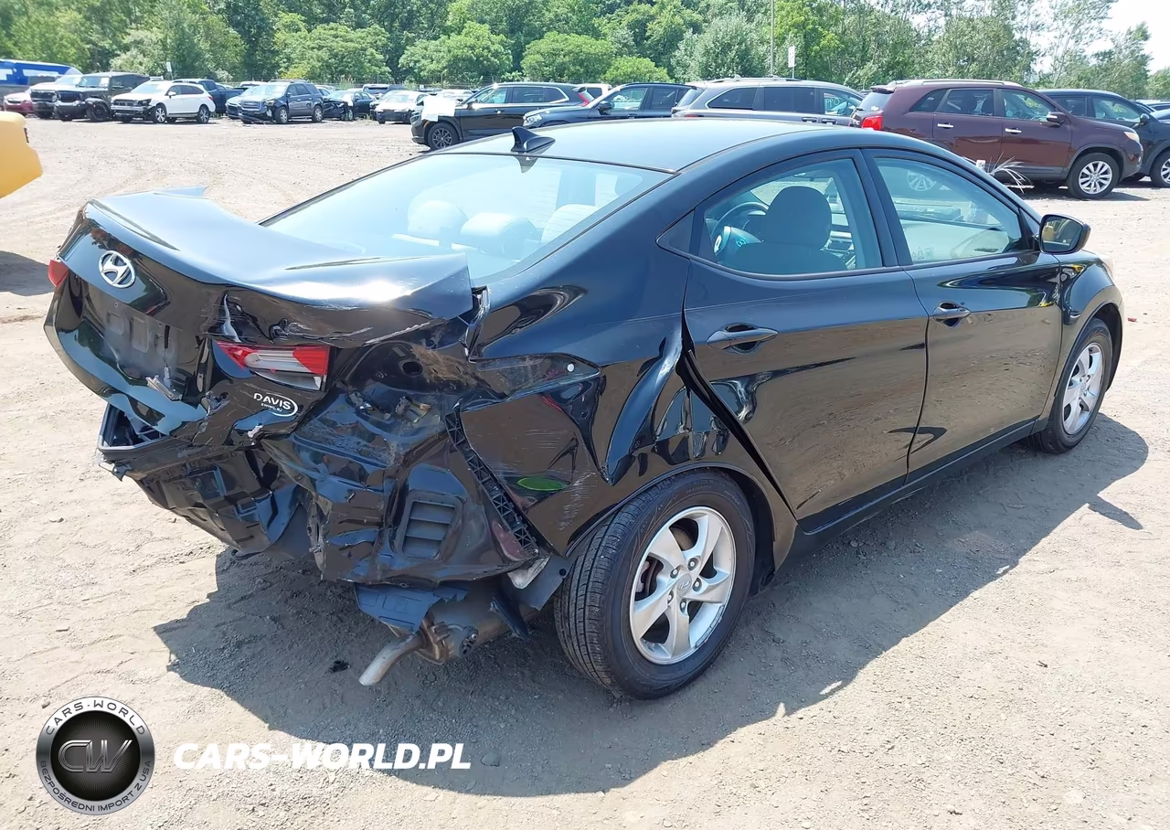 2014 Hyundai Elantra Se VIN:5NPDH4AE1EH545436 - 4