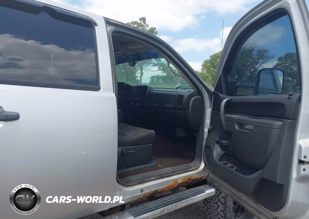 2010 GMC Sierra 2500Hd Sle VIN:1GT4K0BG4AF136555 - 5
