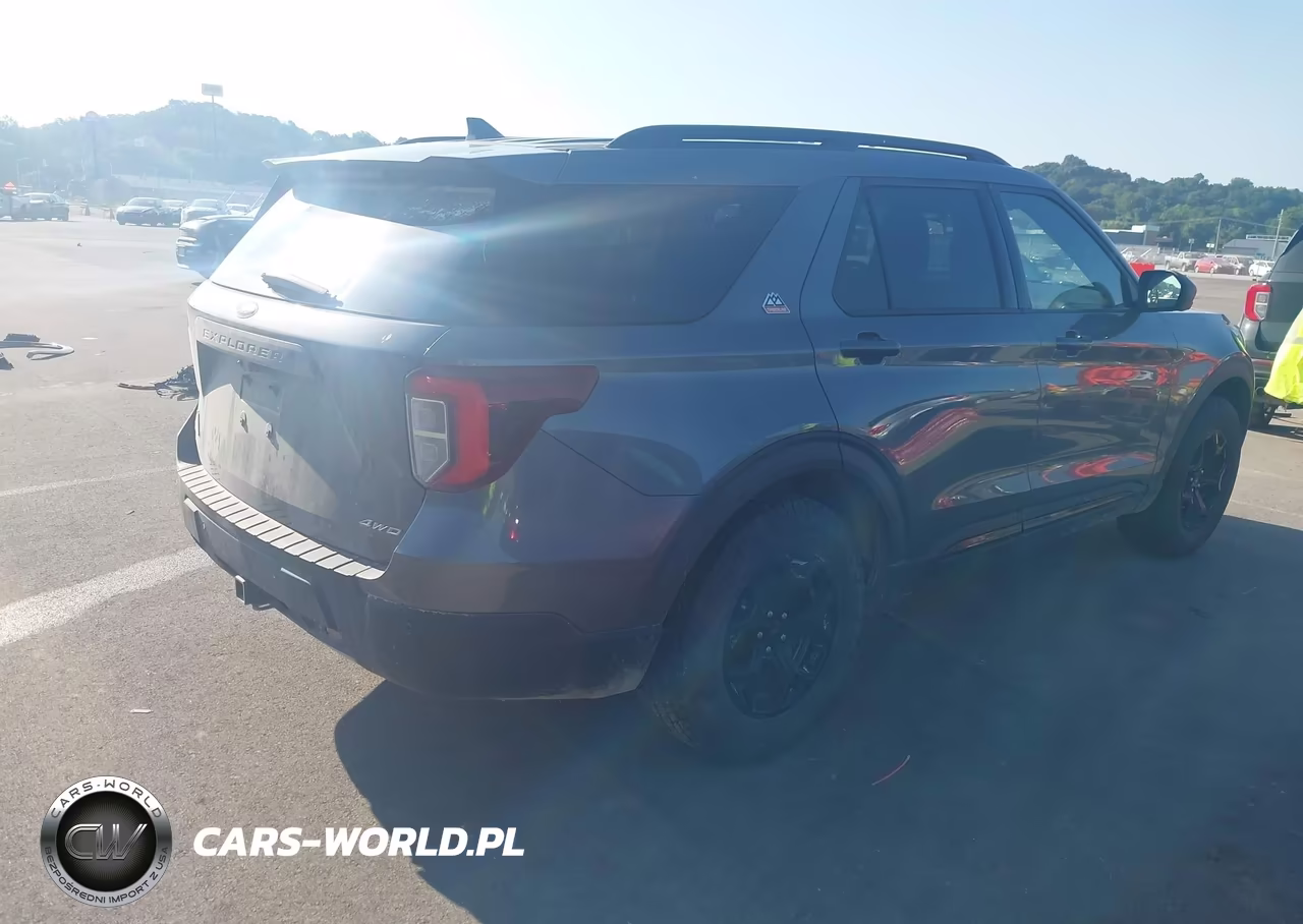 2022 Ford Explorer Timberline VIN:1FMSK8JH1NGA96074 - 4