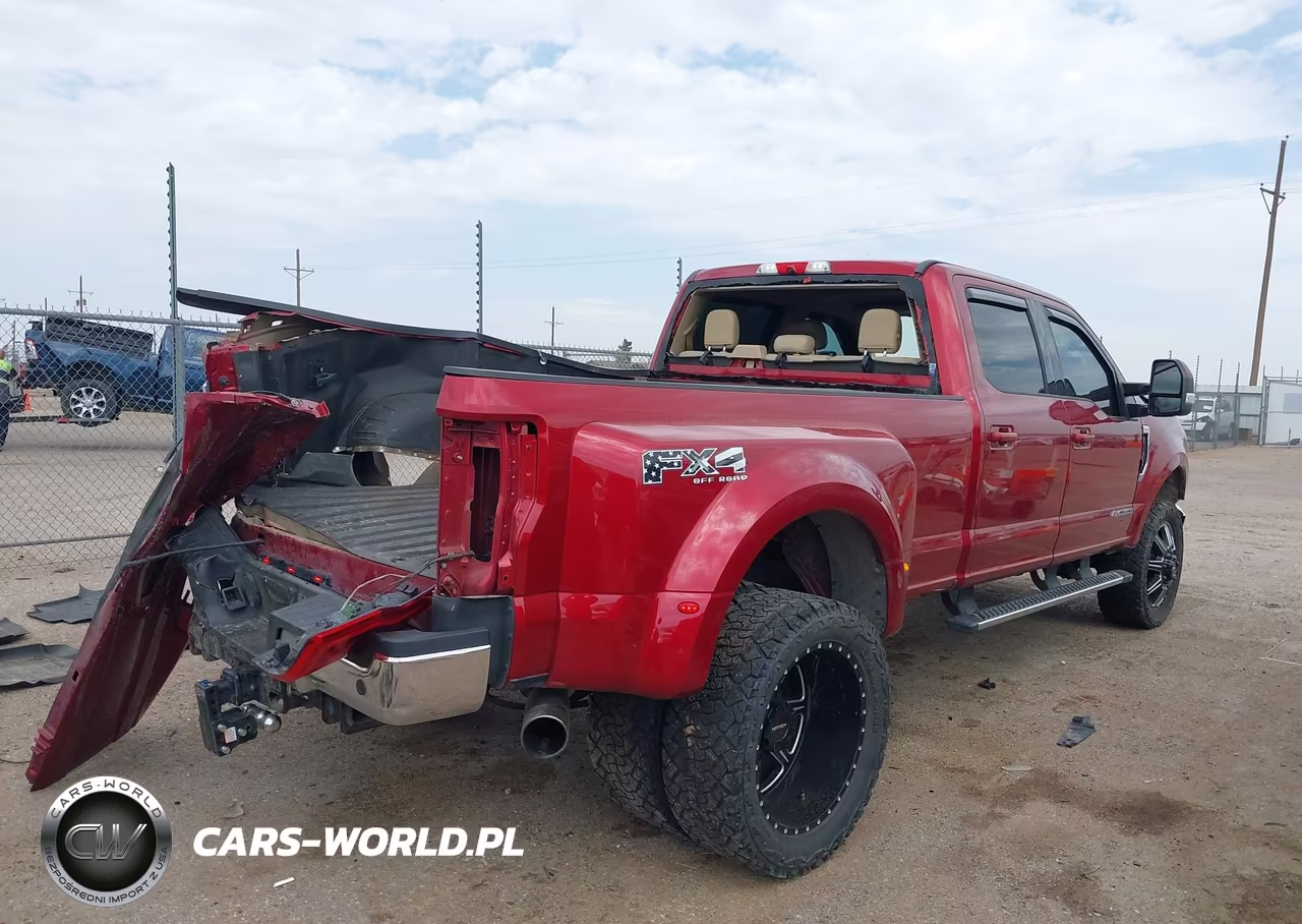2017 Ford F-350 Lariat VIN:1FT8W3DT5HED15267 - 4