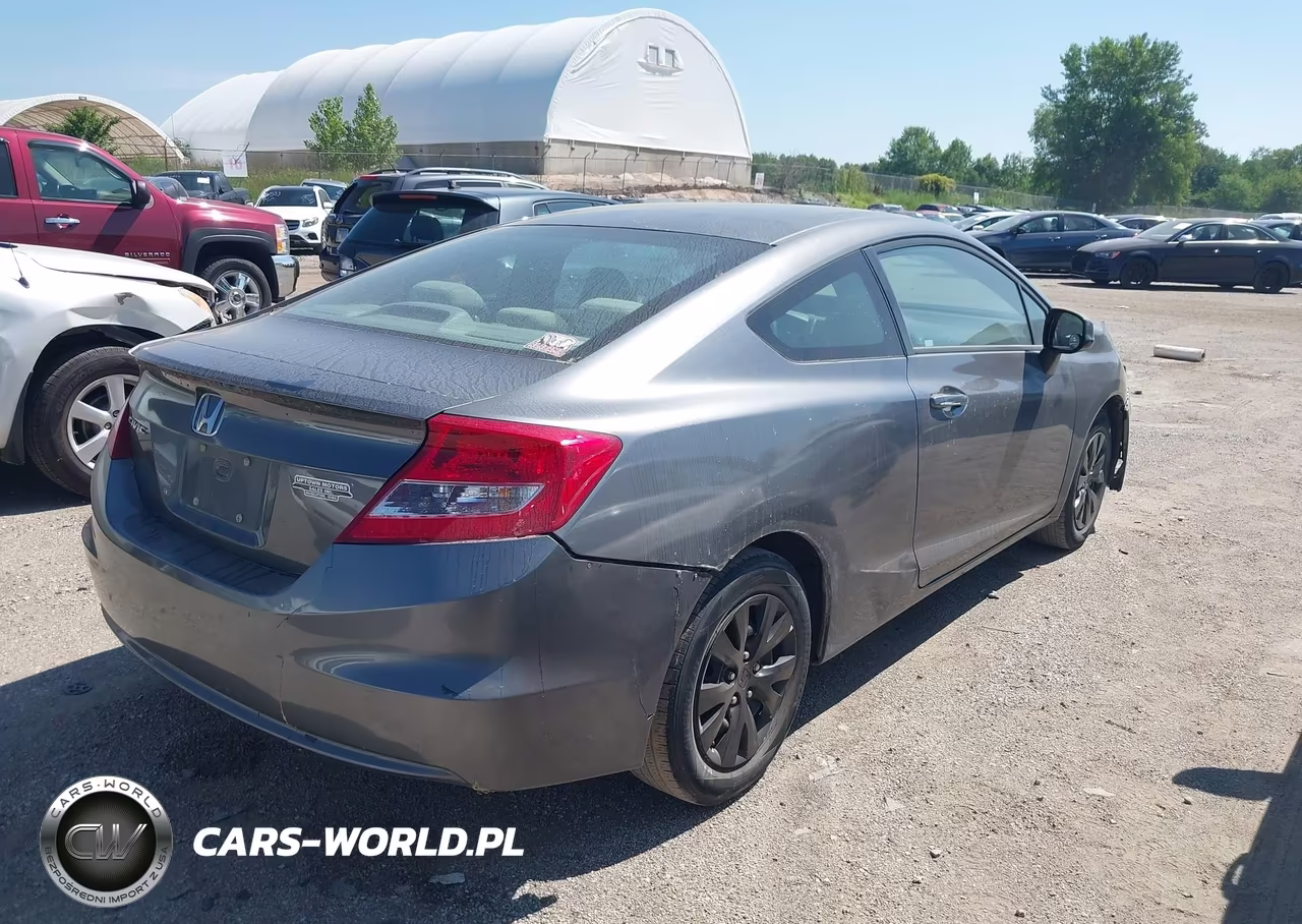 2012 Honda Civic Lx VIN:2HGFG3B58CH511666 - 4