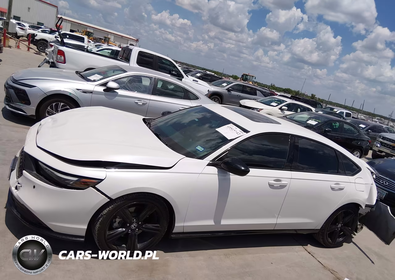 2023 Honda Accord Hybrid Sport-L VIN:1HGCY2F70PA049131 - 14