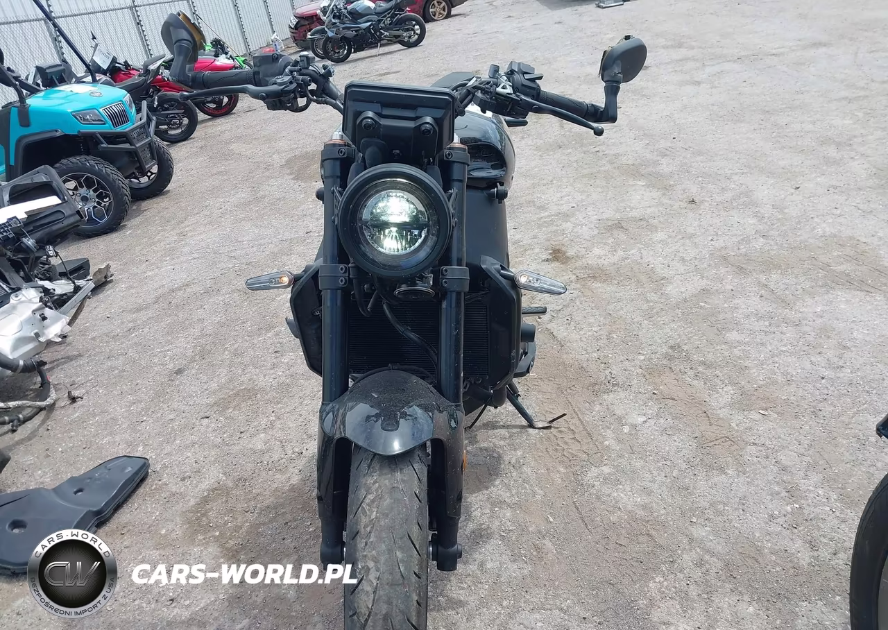 2025 Yamaha Mtm890 VIN:JYARN96E2SA000705 - 5