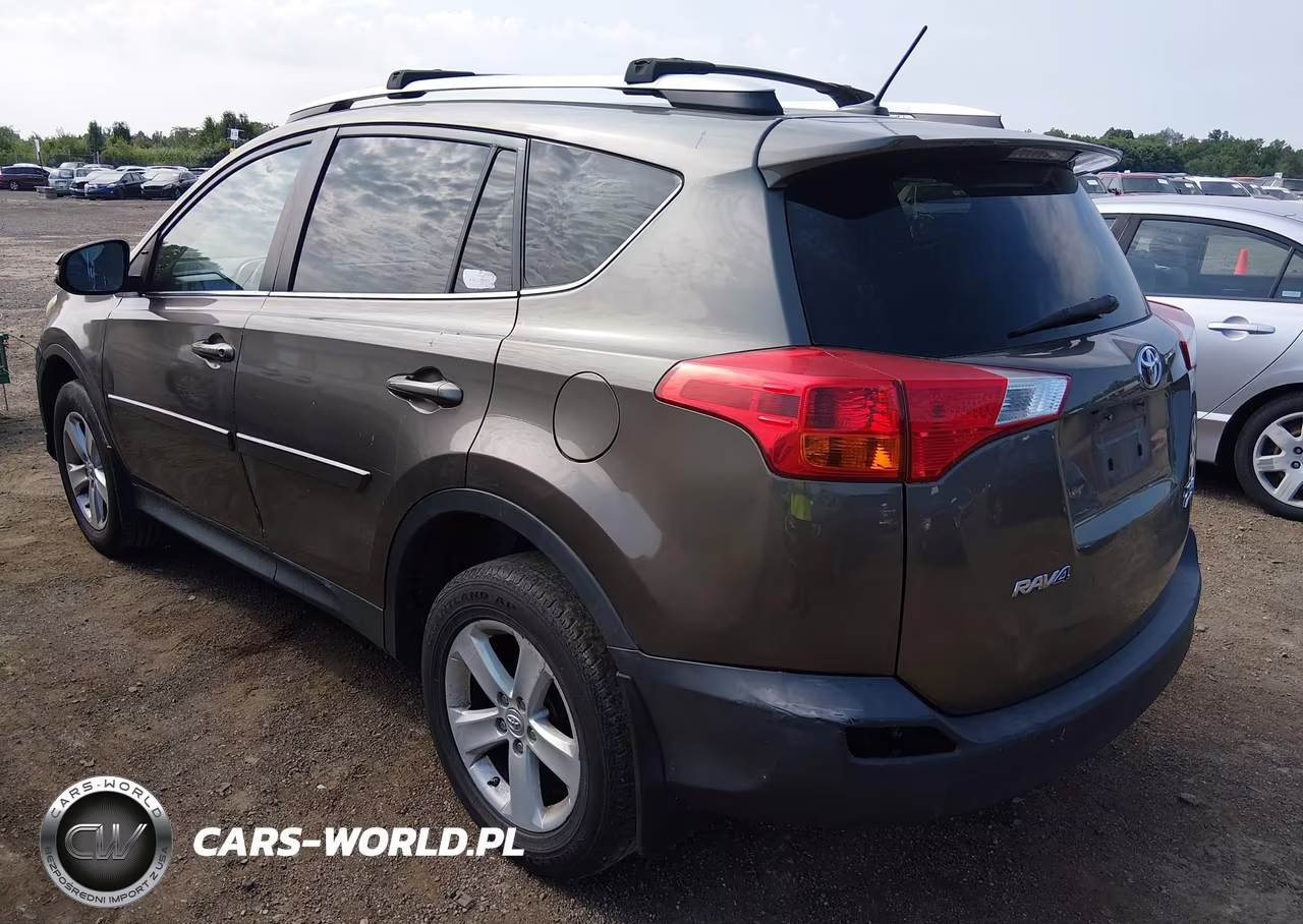 2013 Toyota Rav4 Xle VIN:2T3RFREV9DW012860 - 3
