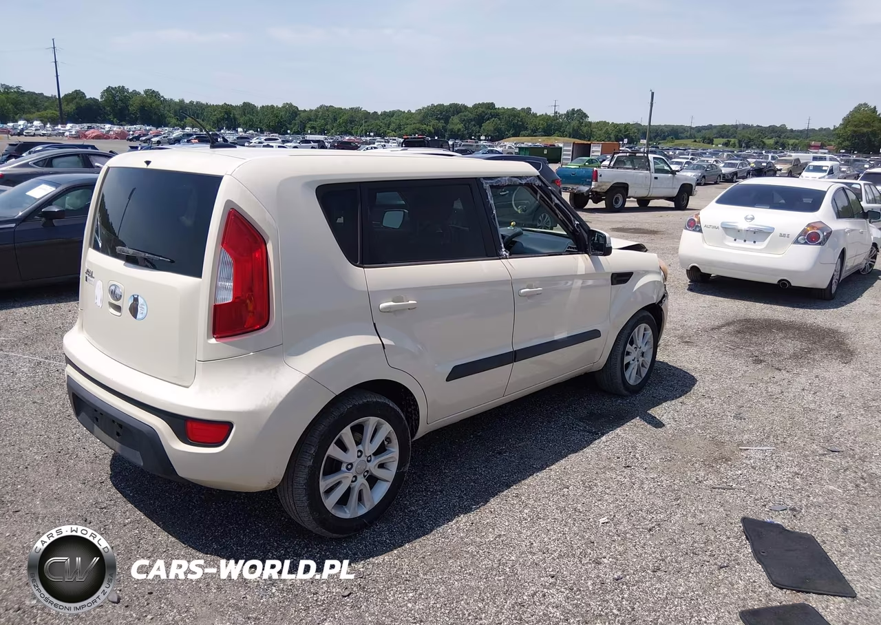 2013 Kia Soul + VIN:KNDJT2A68D7528604 - 4