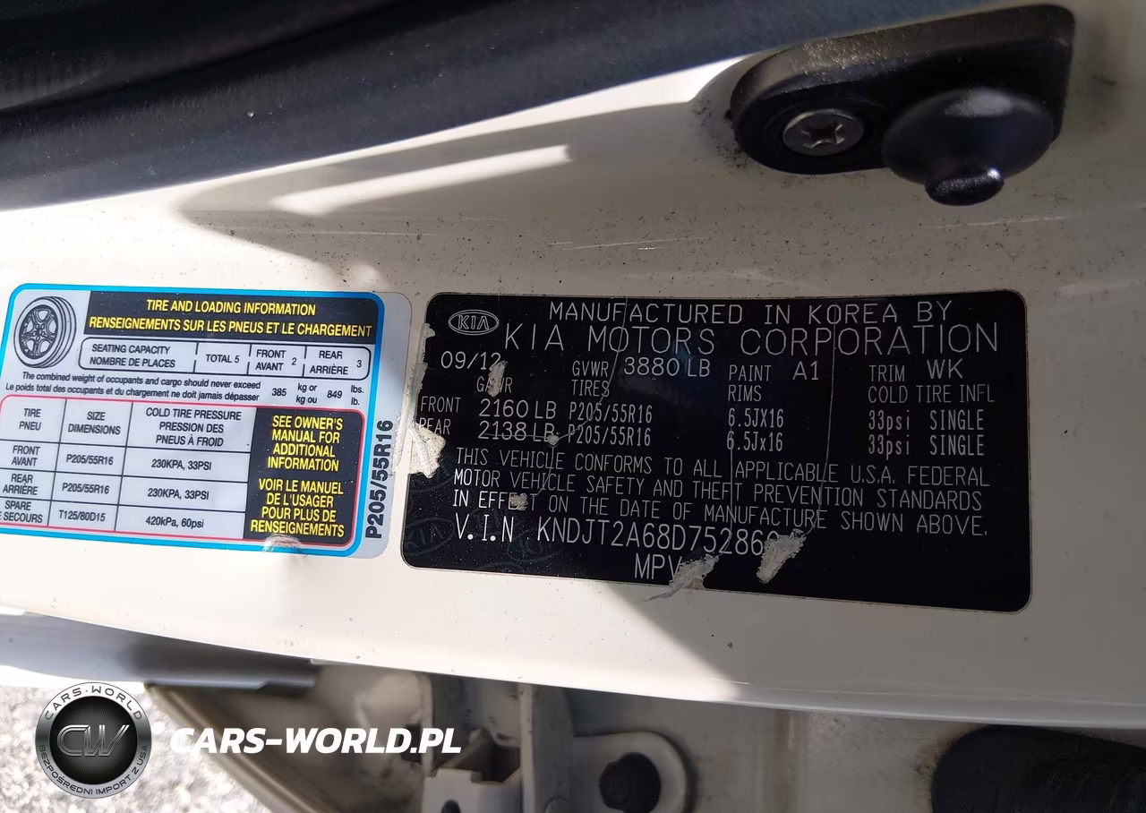 2013 Kia Soul + VIN:KNDJT2A68D7528604 - 9