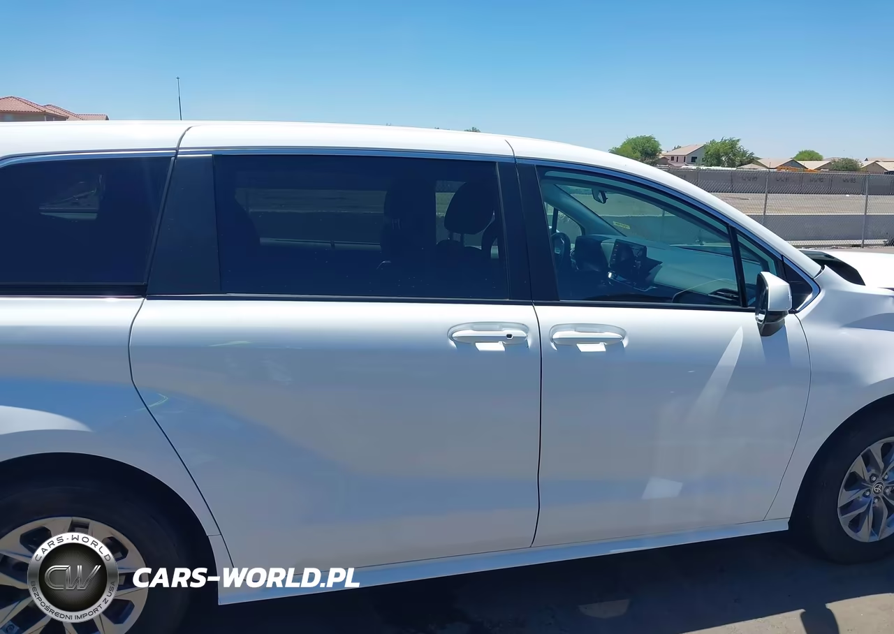 2023 Toyota Sienna Le VIN:5TDKRKEC0PS157600 - 14