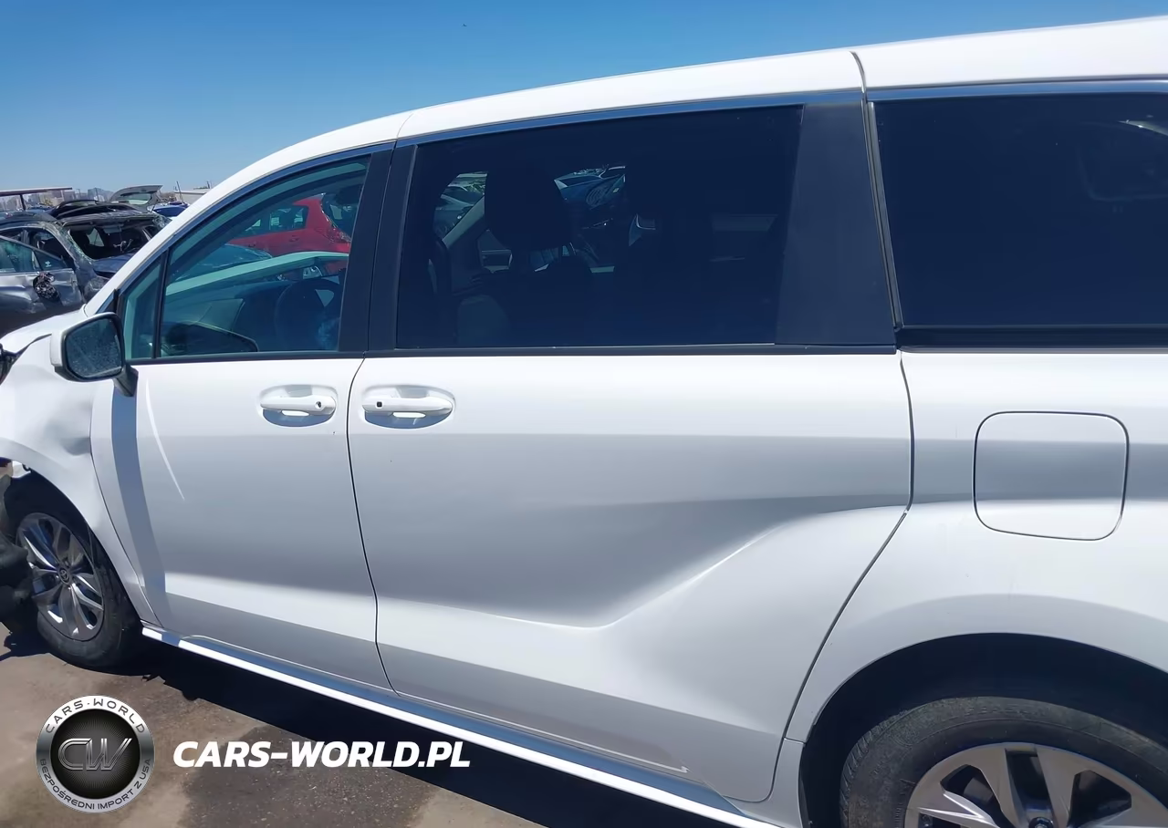 2023 Toyota Sienna Le VIN:5TDKRKEC0PS157600 - 15
