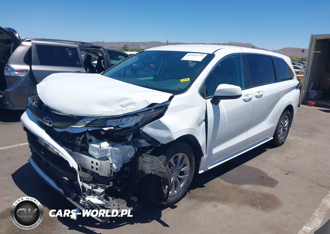 2023 Toyota Sienna Le VIN:5TDKRKEC0PS157600 - 2