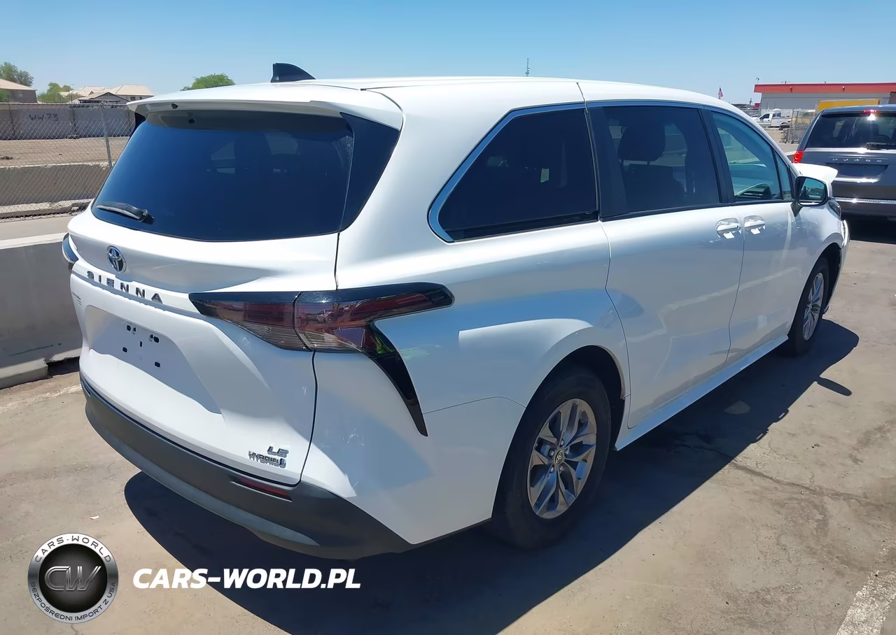 2023 Toyota Sienna Le VIN:5TDKRKEC0PS157600 - 4