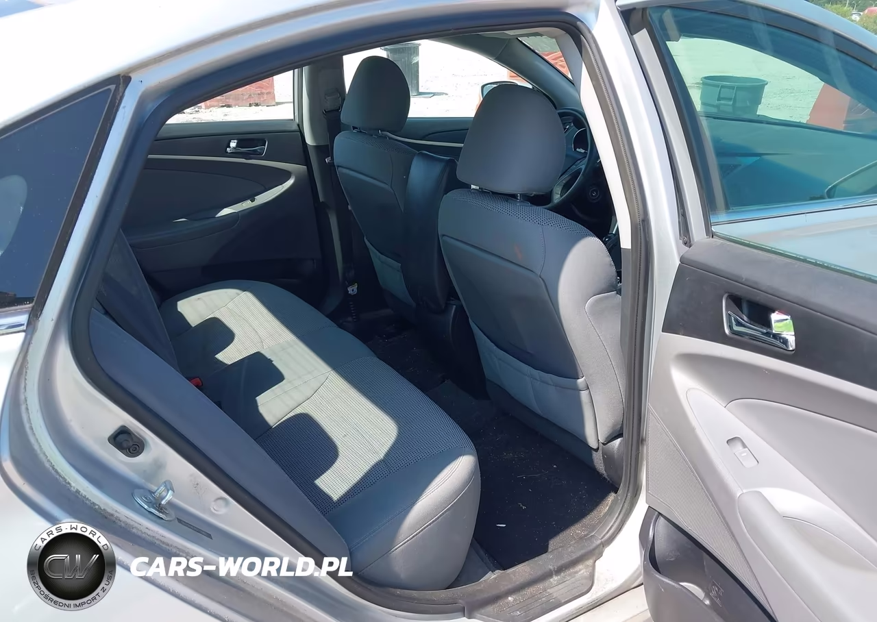 2013 Hyundai Sonata Gls VIN:5NPEB4AC1DH739841 - 8