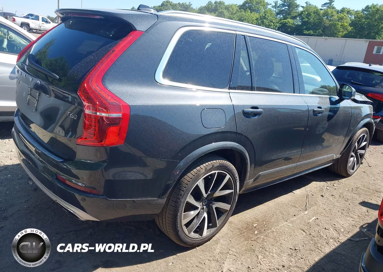 2021 Volvo Xc90 T6 Momentum 6 Passenger VIN:YV4A221K4M1725012 - 4