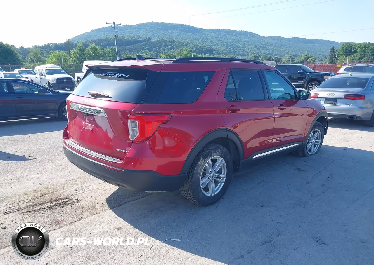 2022 Ford Explorer Xlt VIN:1FMSK8DH5NGB59186 - 4