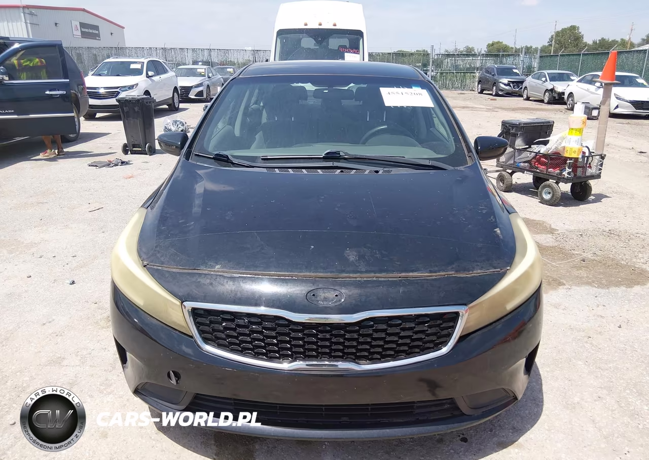 2018 Kia Forte Lx VIN:3KPFL4A76JE233359 - 12