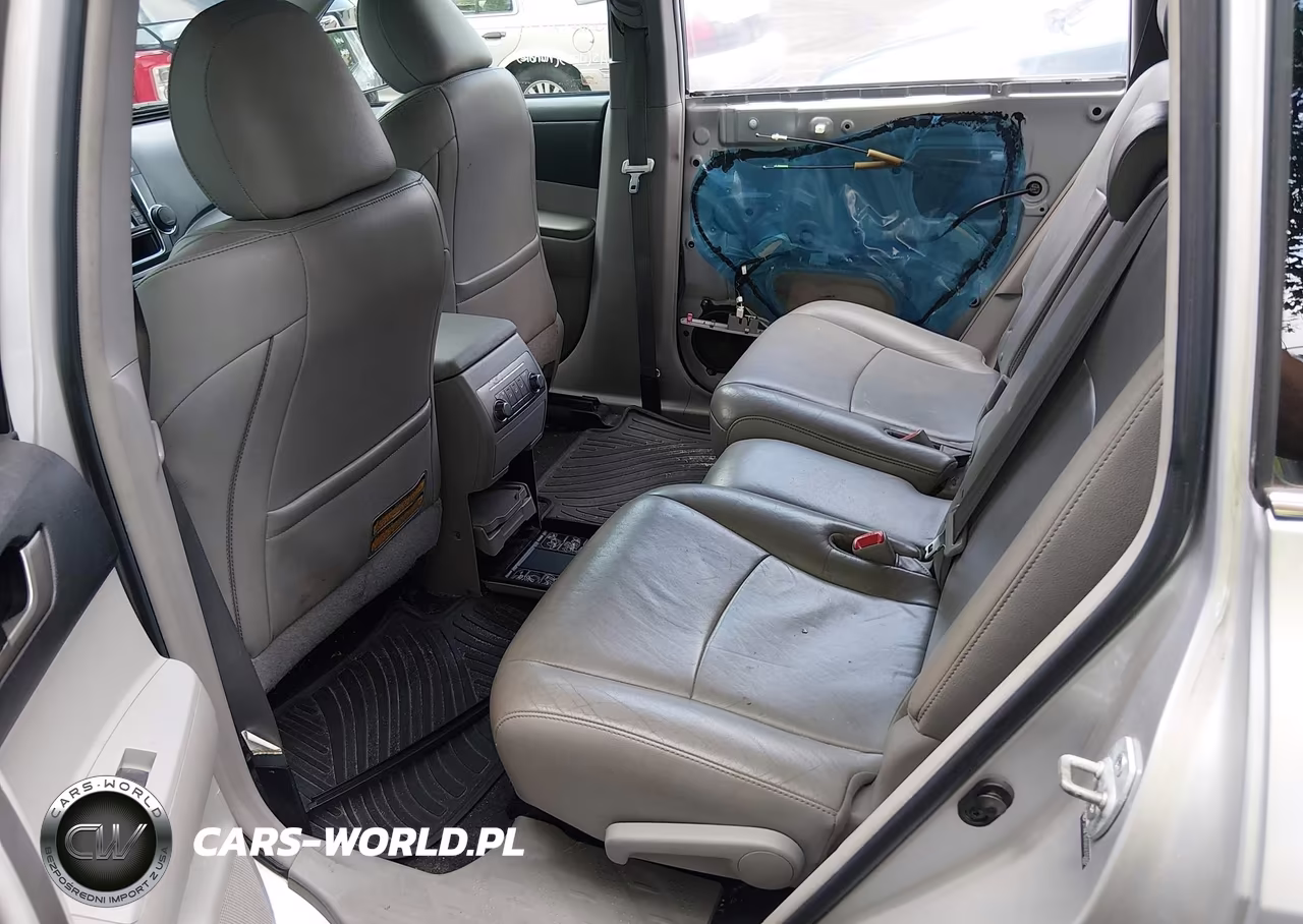 2013 Toyota Highlander Se V6 VIN:5TDBK3EH5DS220269 - 8