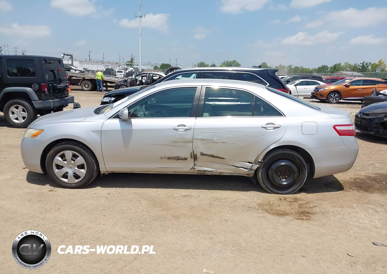 2009 Toyota Camry Le VIN:4T1BE46KX9U386602 - 15