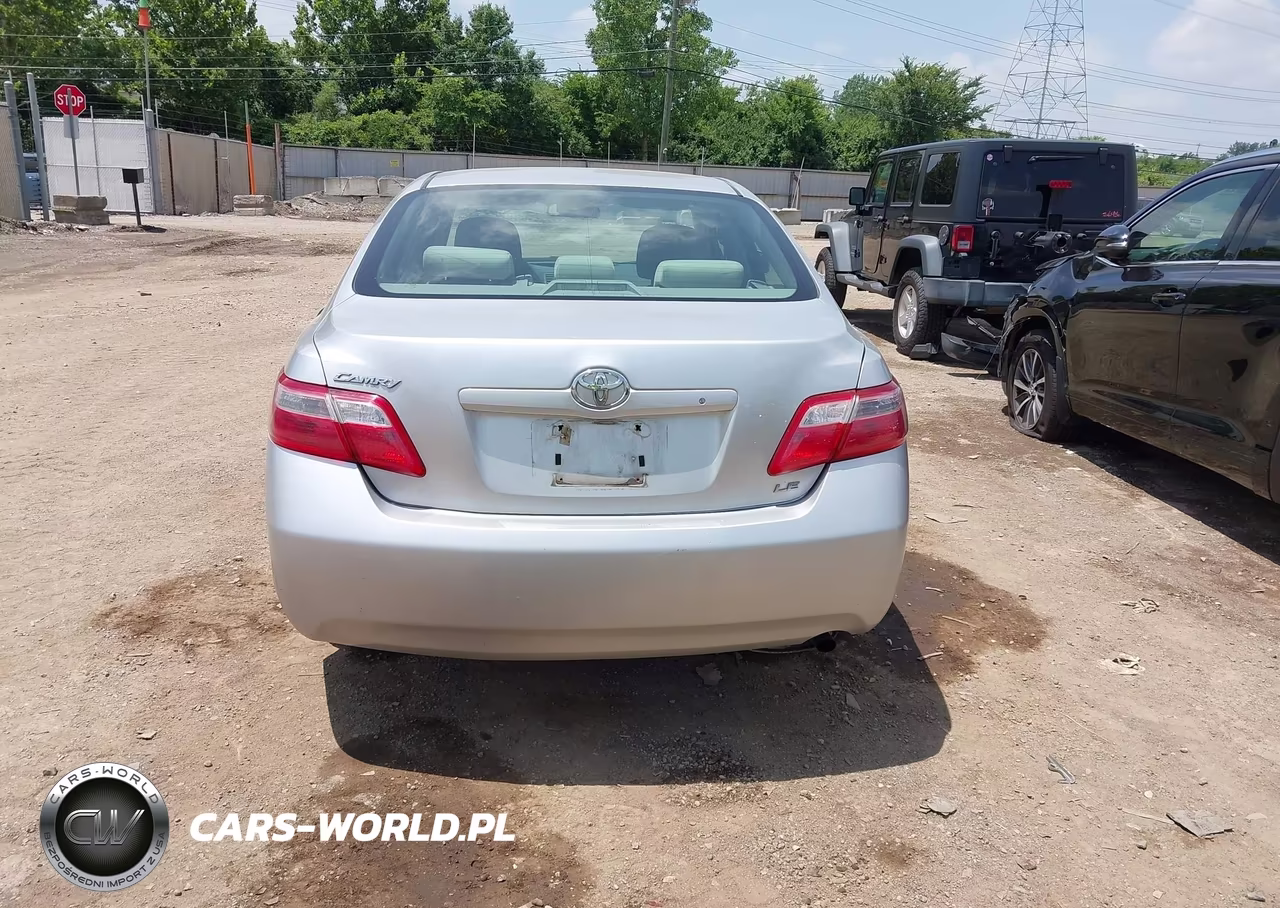 2009 Toyota Camry Le VIN:4T1BE46KX9U386602 - 17
