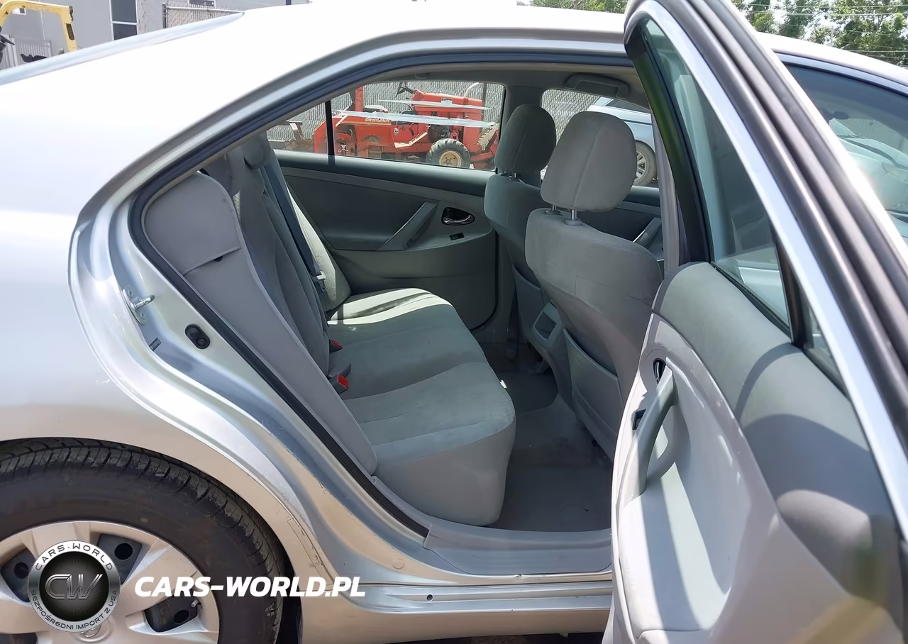 2009 Toyota Camry Le VIN:4T1BE46KX9U386602 - 8