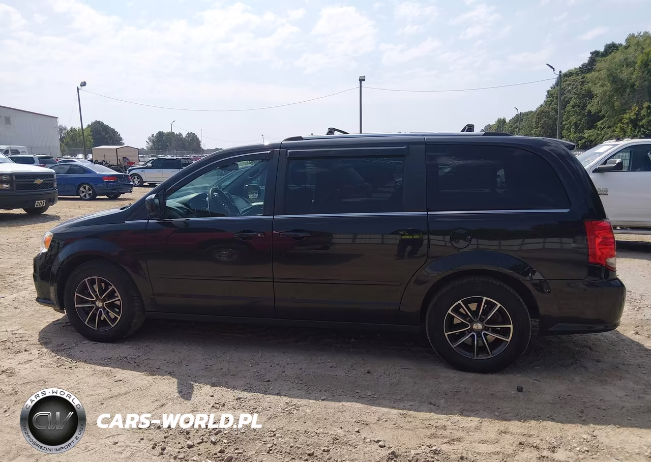 2017 Dodge Grand Caravan Sxt VIN:2C4RDGCG8HR829106 - 14