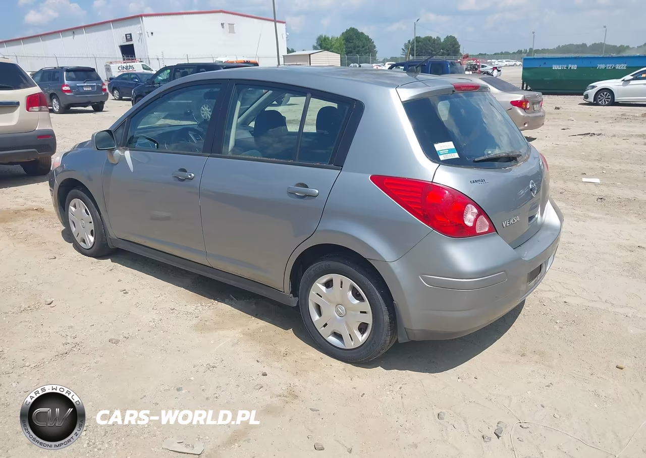 2010 Nissan Versa 1.8S VIN:3N1BC1CP5AL413120 - 3