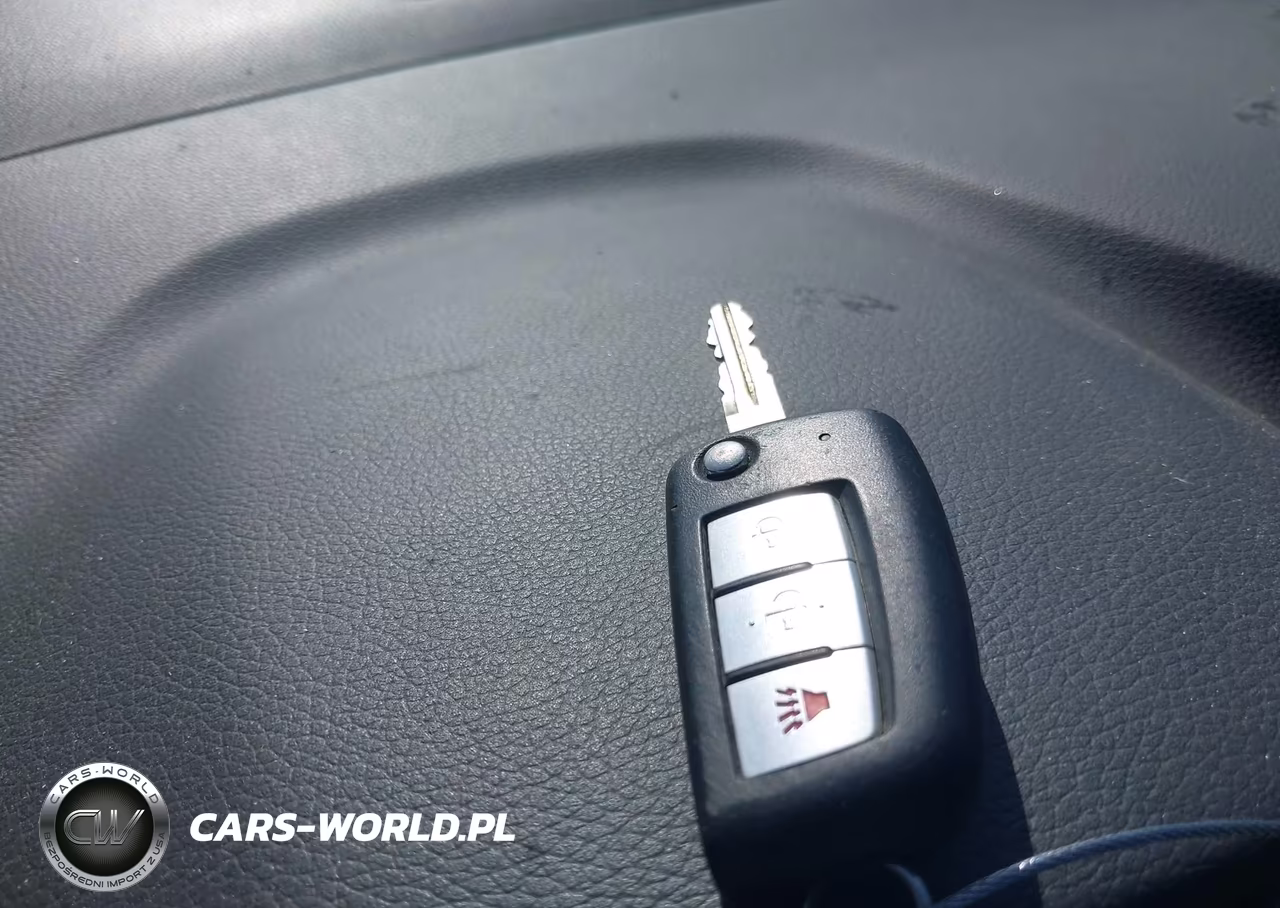 2019 Nissan Rogue Sport S VIN:JN1BJ1CPXKW220933 - 11