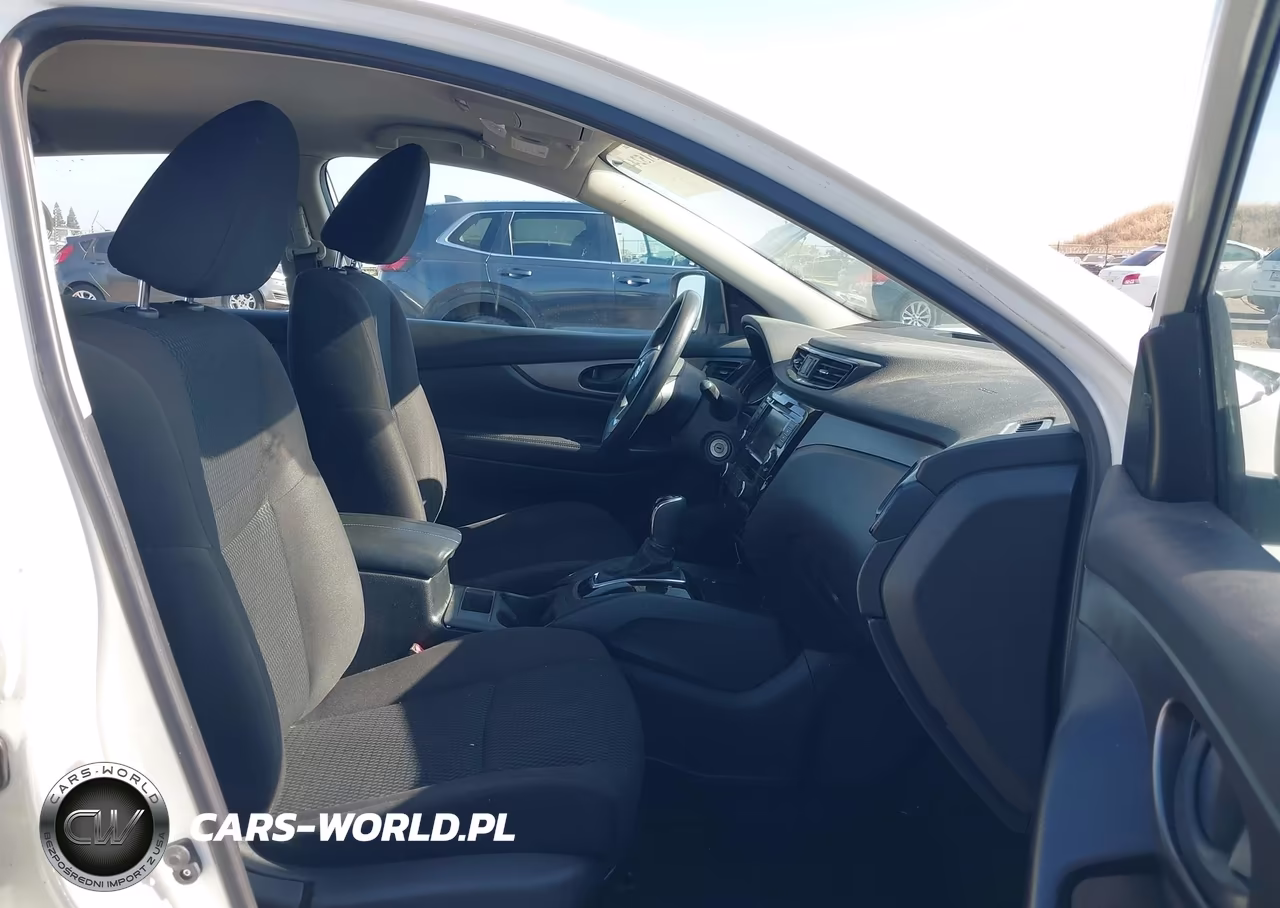 2019 Nissan Rogue Sport S VIN:JN1BJ1CPXKW220933 - 5