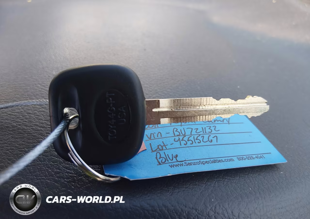 2011 Toyota Camry Le VIN:4T1BF3EK1BU721132 - 11