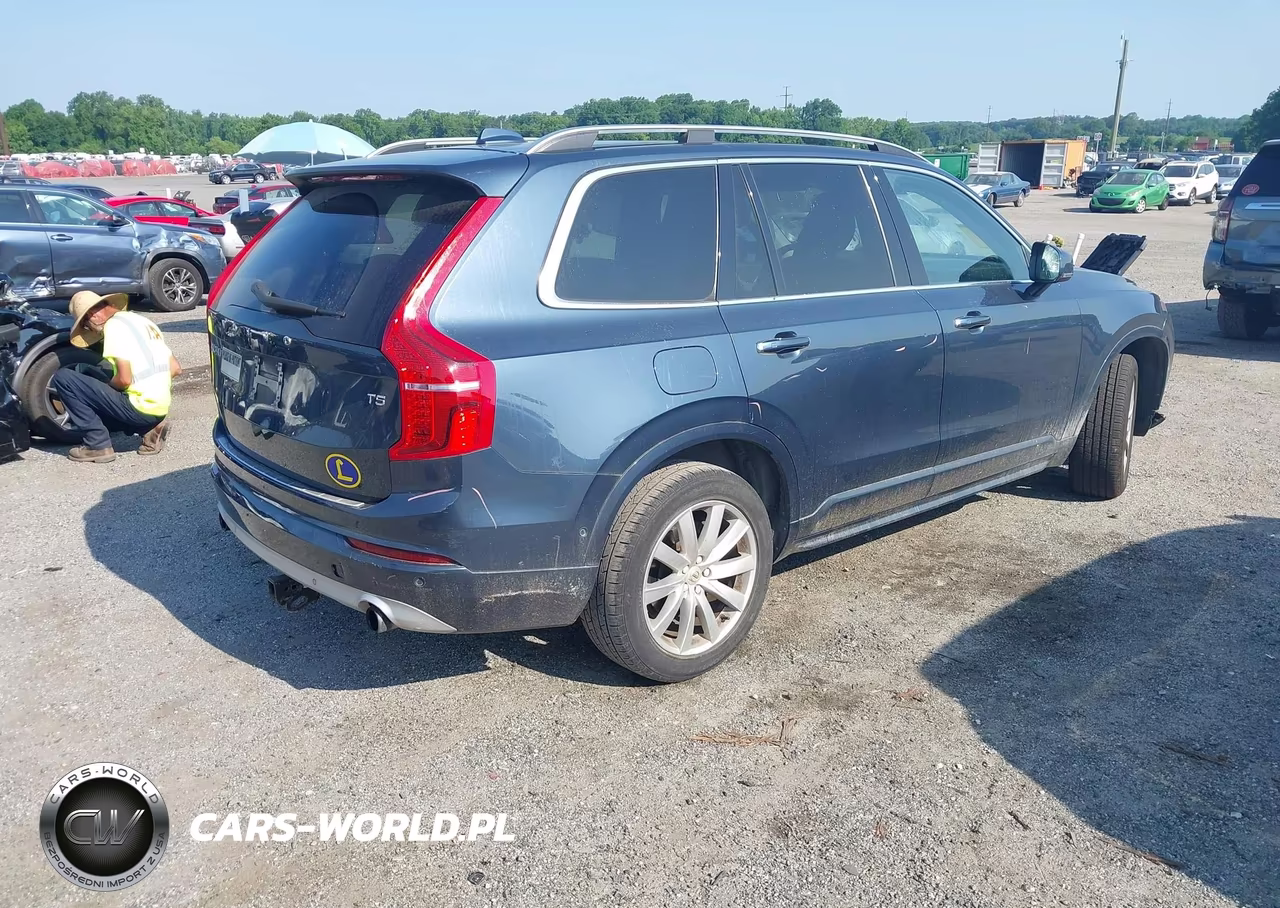2018 Volvo Xc90 T5 Momentum VIN:YV4102CK3J1356142 - 4