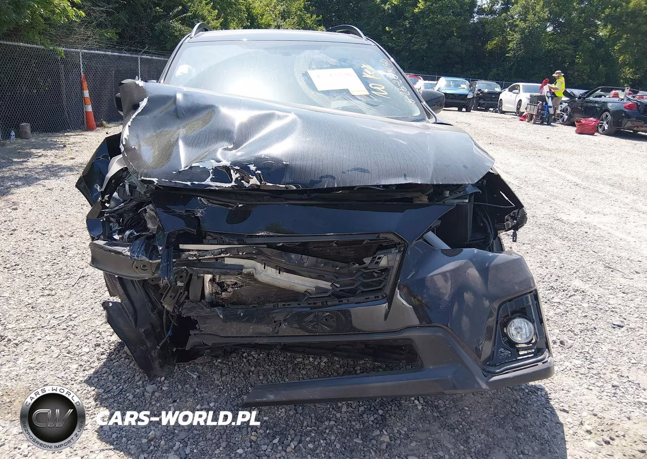 2020 Subaru Crosstrek Premium VIN:JF2GTAEC2L8226031 - 12