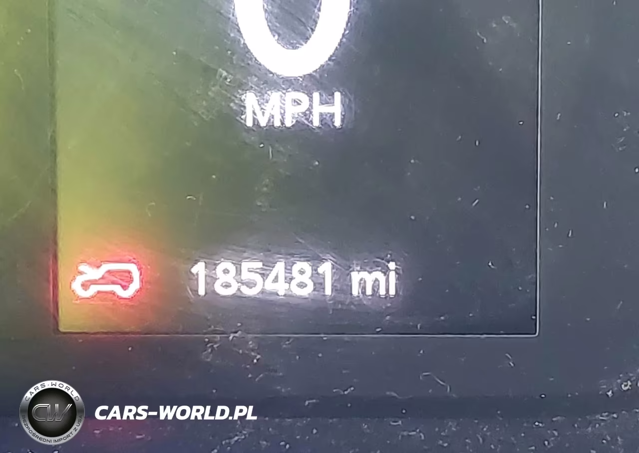 2019 Jeep Wrangler Unlimited Sport 4X4 VIN:1C4HJXDG2KW663778 - 15