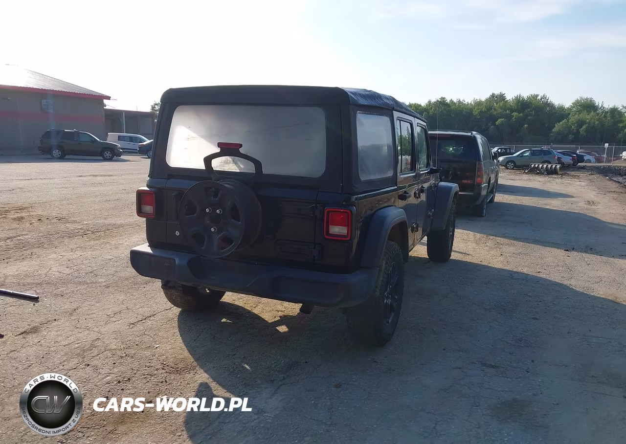 2019 Jeep Wrangler Unlimited Sport 4X4 VIN:1C4HJXDG2KW663778 - 4