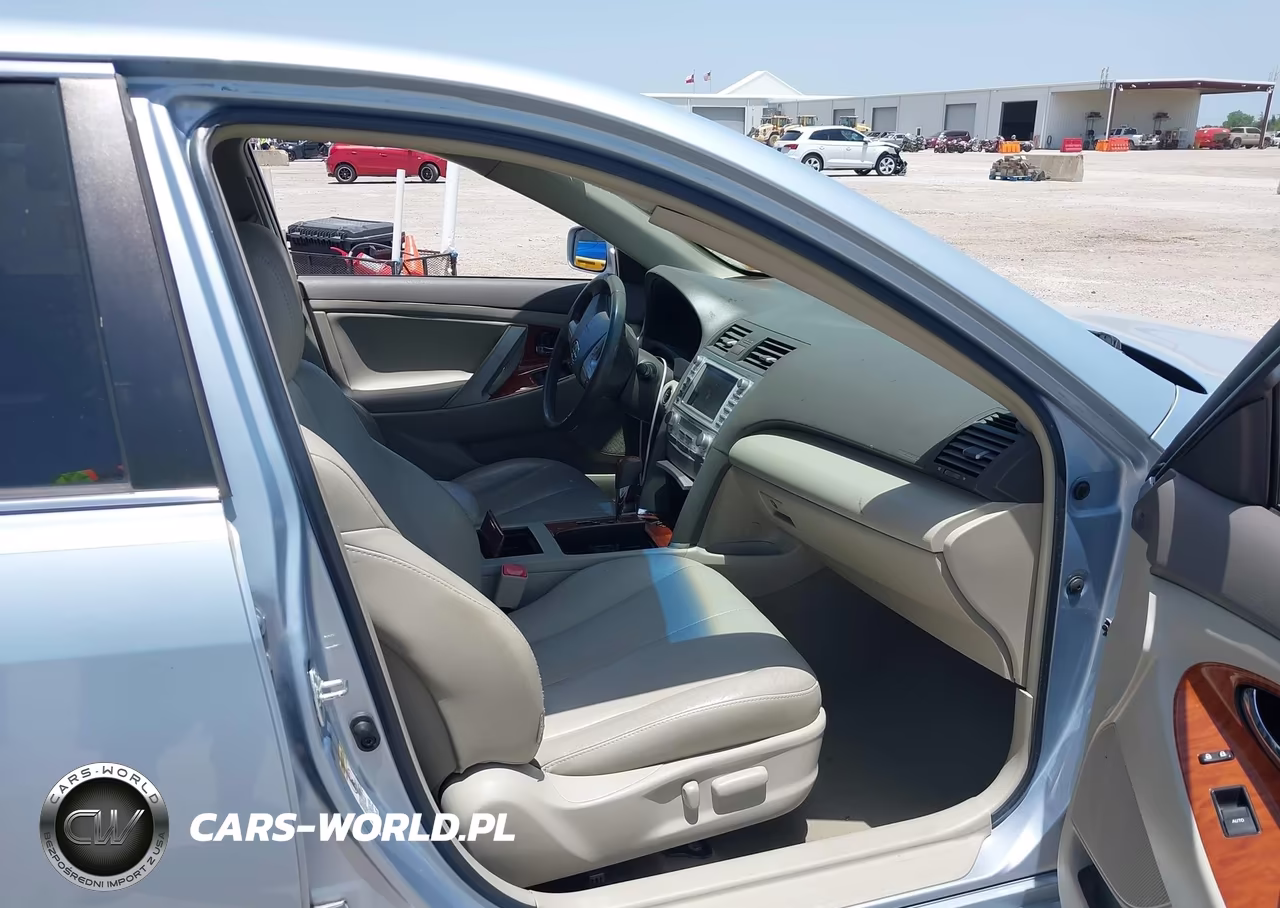 2010 Toyota Camry Hybrid VIN:4T1BB3EK2AU121648 - 5
