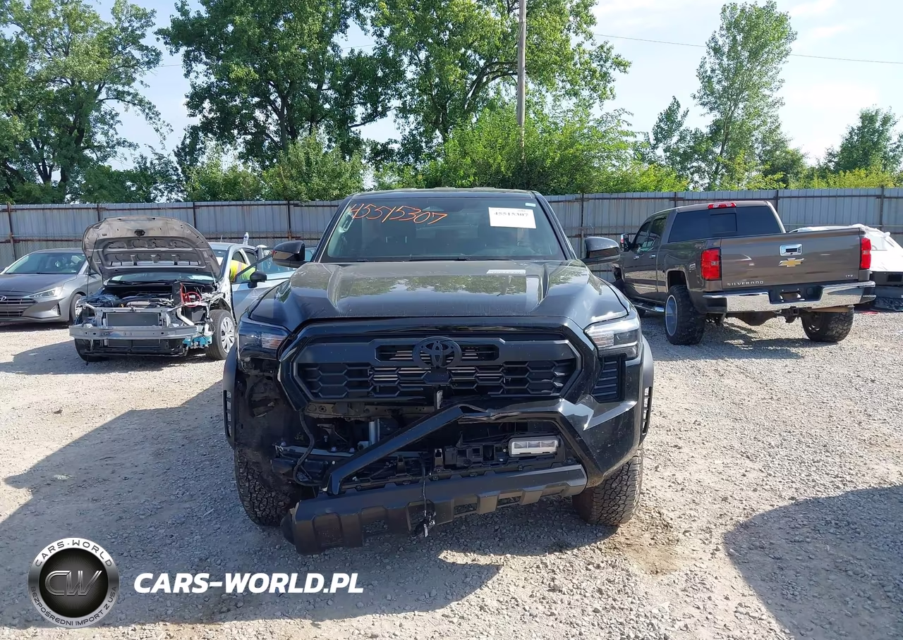 2024 Toyota Tacoma Trd Off Road VIN:3TMLB5JN5RM070926 - 12