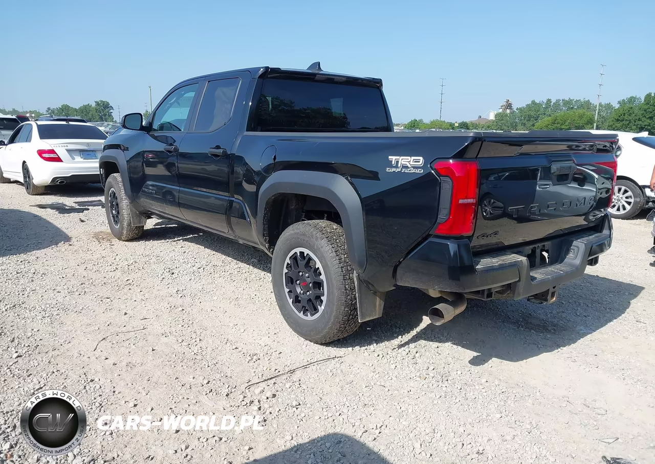 2024 Toyota Tacoma Trd Off Road VIN:3TMLB5JN5RM070926 - 3