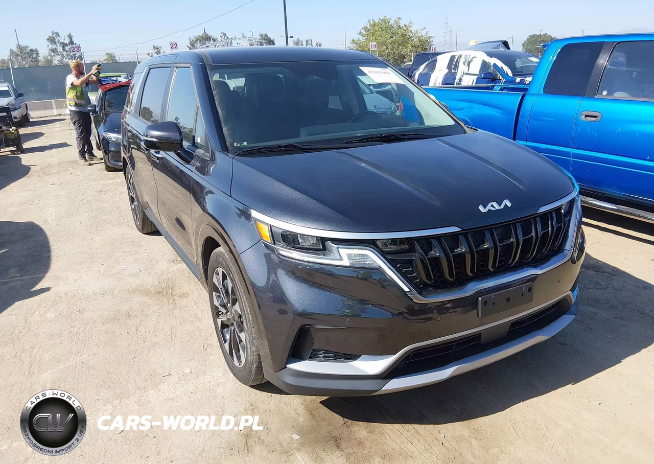 2023 Kia Carnival Ex