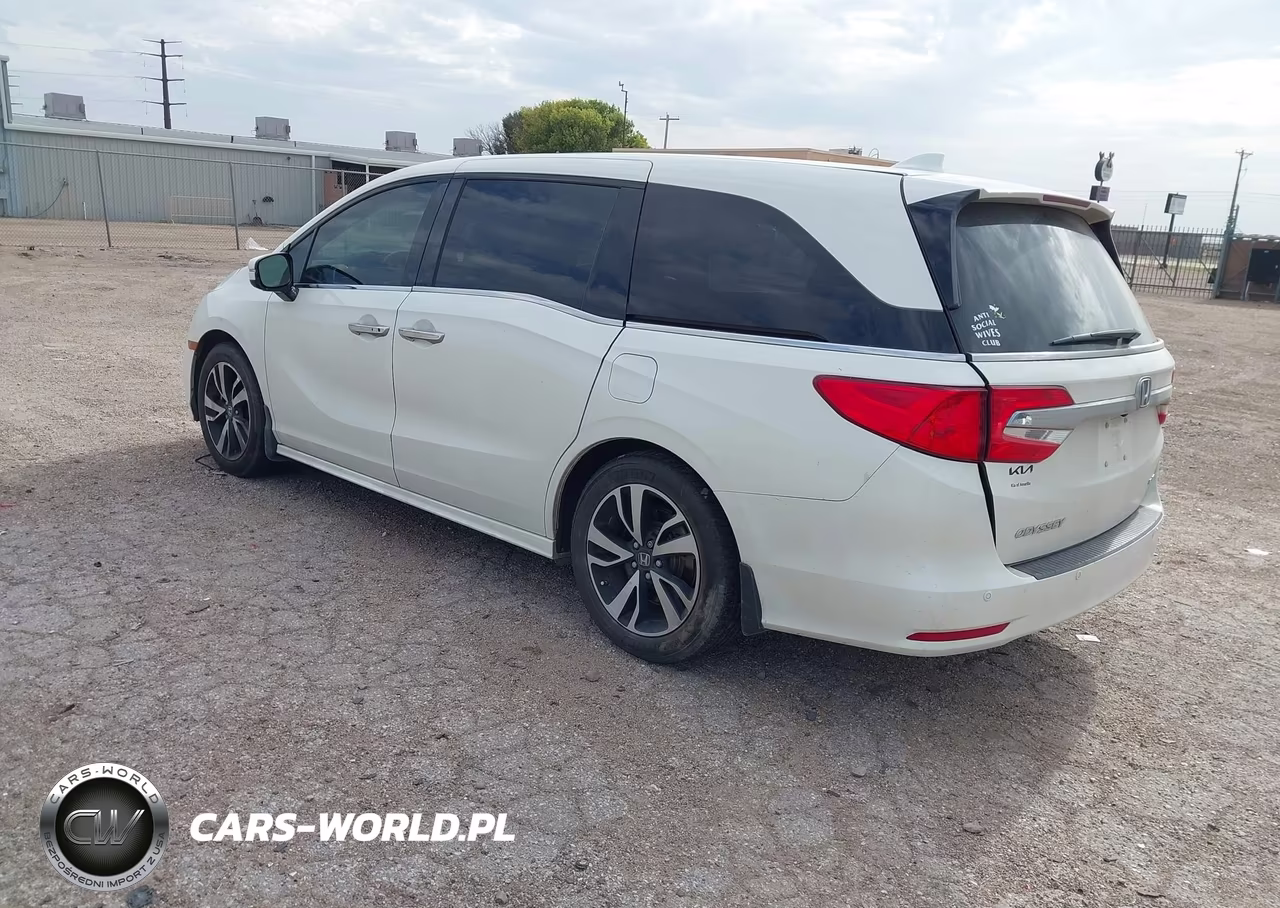 2019 Honda Odyssey Elite VIN:5FNRL6H98KB010204 - 3